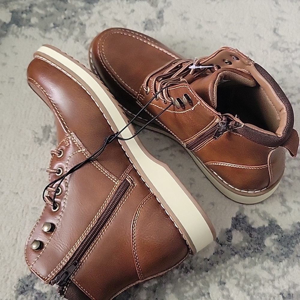Steve Madden Men's Tan/Brown Chukka Lace-Up Boots - Picture 3 of 8